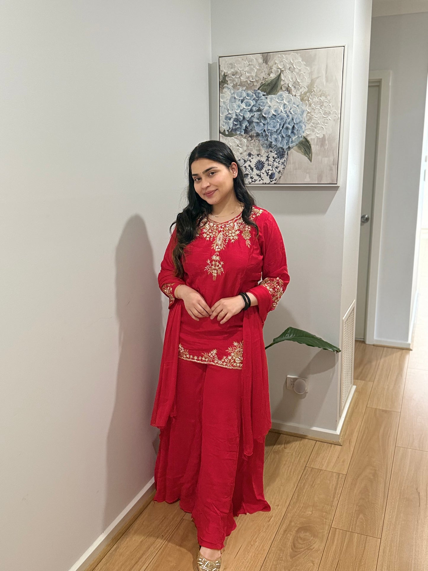 Raazi (Red)