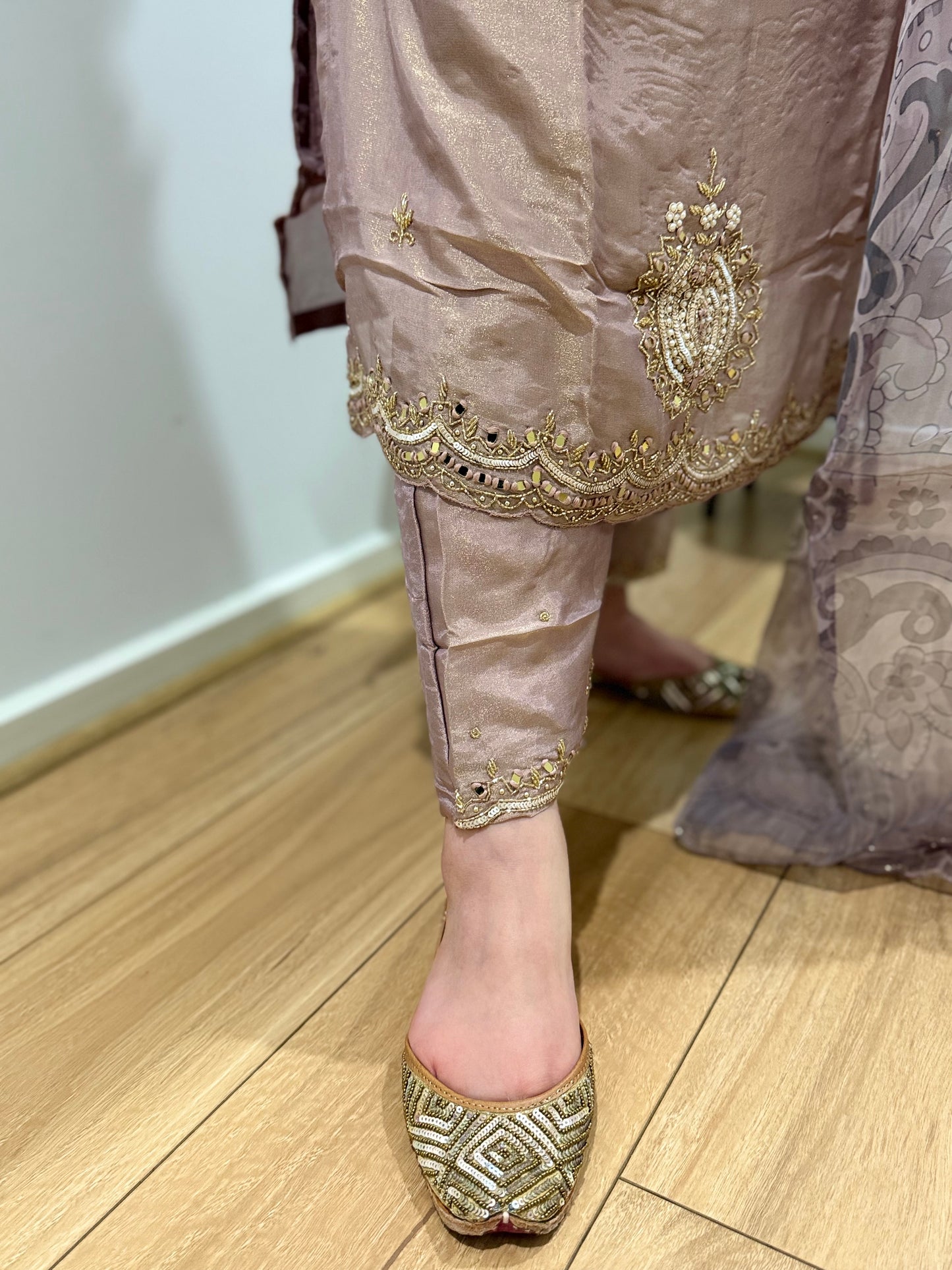 Aarzoo