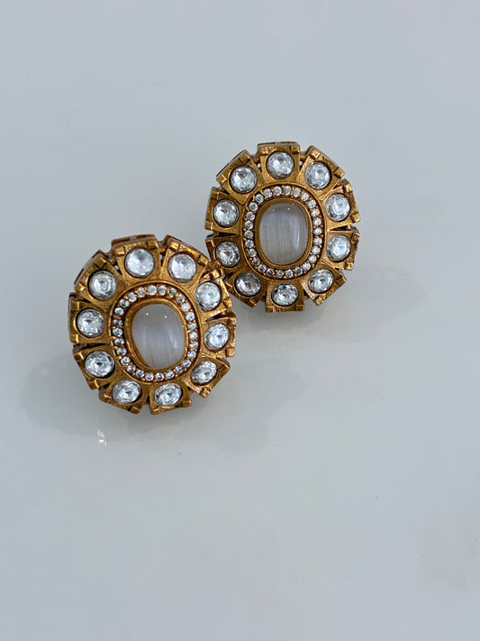 Navya (Ivory)